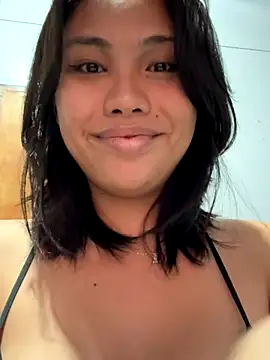 Snapshot of Griselda_beatriz3 chatting on 10.29.25 Griselda beatriz3 online show from 10.29.25