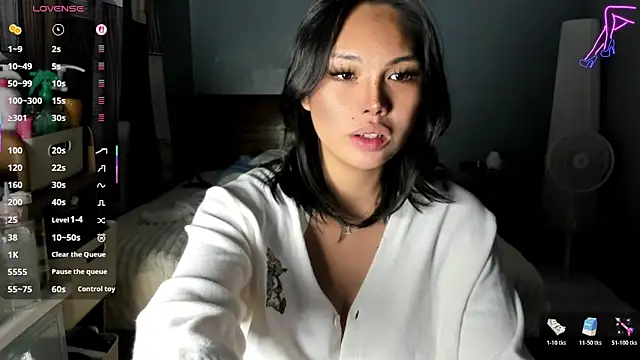 Snapshot of Griselda_beatriz3 chatting on 11.24.25 Griselda beatriz3 online show from 11.24.25