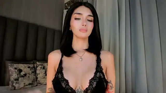 Snapshot of EmeraldGreyson chatting on 02.20.26 EmeraldGreyson online show from 02.20.26