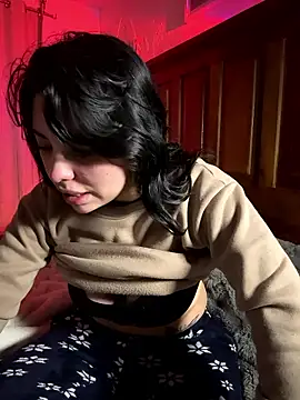 Snapshot of Draculona-666 chatting on 01.17.26 Draculona-666 online show from 01.17.26