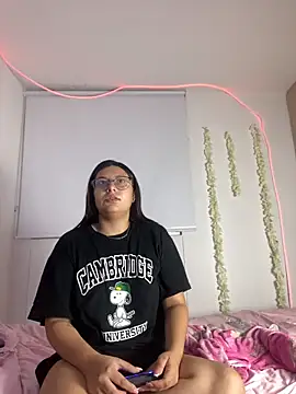 Velma star online show from 04.02.26