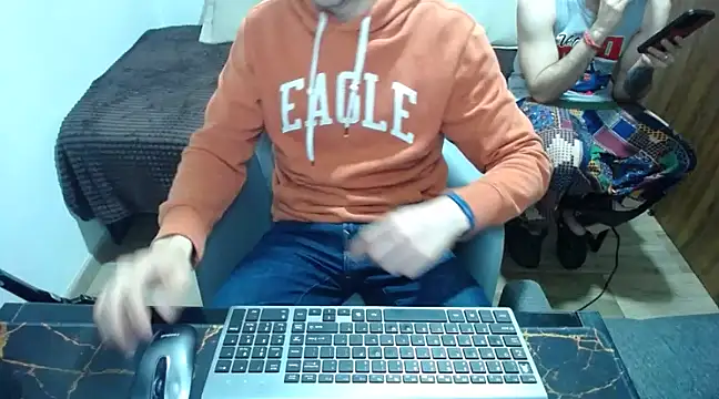 Snapshot of bossking017 chatting on 02.16.25 bossking017 online show from 02.16.25