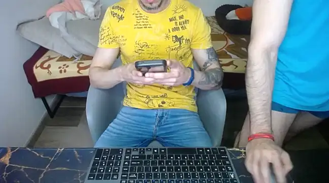 Snapshot of bossking017 chatting on 03.22.25 bossking017 online show from 03.22.25