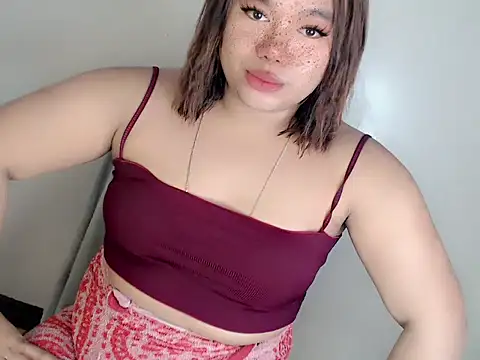 Snapshot of itsmeyourgirlfucker chatting on 11.13.25 itsmeyourgirlfucker online show from 11.13.25