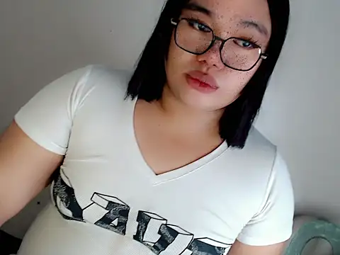 Snapshot of itsmeyourgirlfucker chatting on 12.14.25 itsmeyourgirlfucker online show from 12.14.25