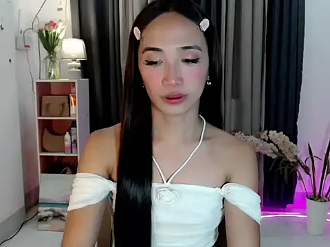 Snapshot of payatitaxxx chatting on 04.25.26 payatitaxxx online show from 04.25.26