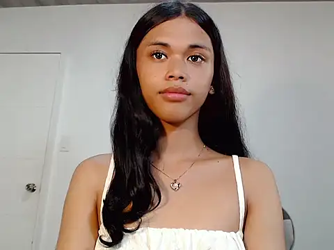 Snapshot of urcurlydiva chatting on 10.27.25 urcurlydiva online show from 10.27.25