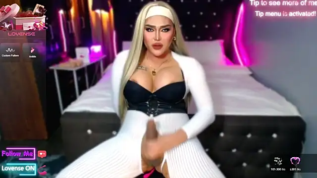 Snapshot of BigDickSelfsucker chatting on 04.03.26 BigDickSelfsucker online show from 04.03.26