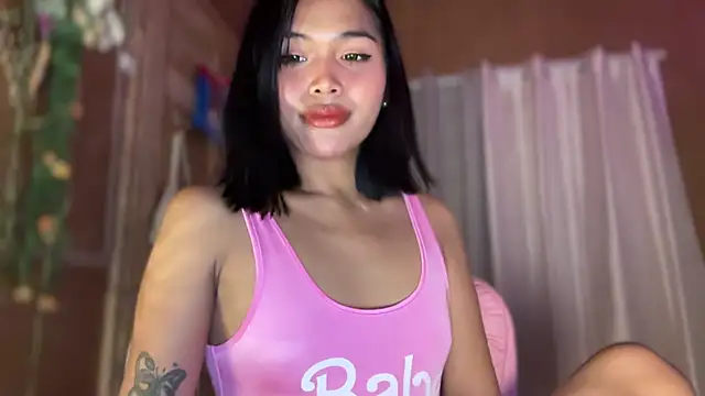 Snapshot of Yourbaby_angelx chatting on 10.07.25 Yourbaby angelx online show from 10.07.25