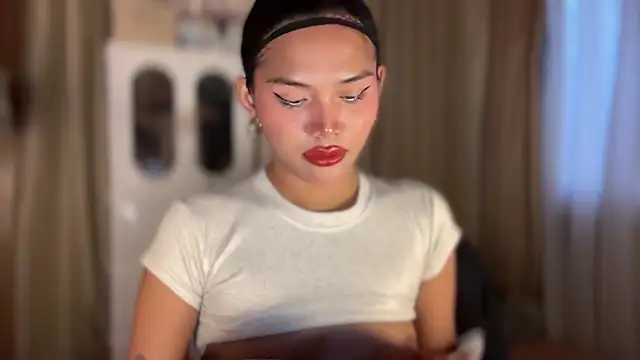 Snapshot of Yourbaby_angelx chatting on 10.13.25 Yourbaby angelx online show from 10.13.25