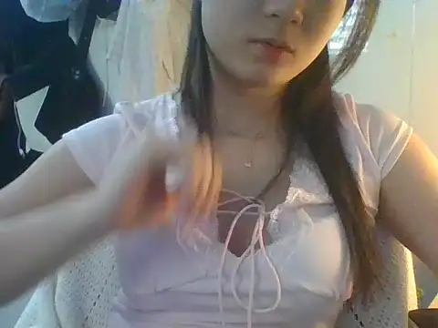 Linzly online show from 04.07.26