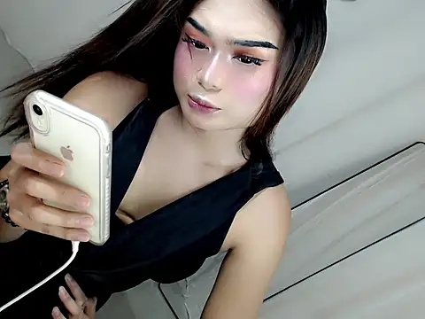 itsmekianna online show from 10.11.25