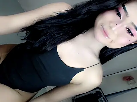 itsmekianna online show from 04.30.26