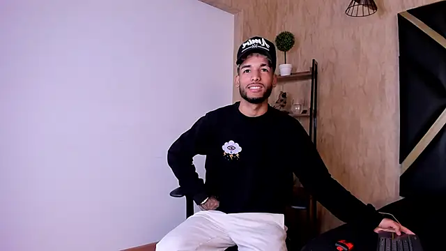 Snapshot of Thiagoferreti chatting on 09.26.25 Thiagoferreti online show from 09.26.25