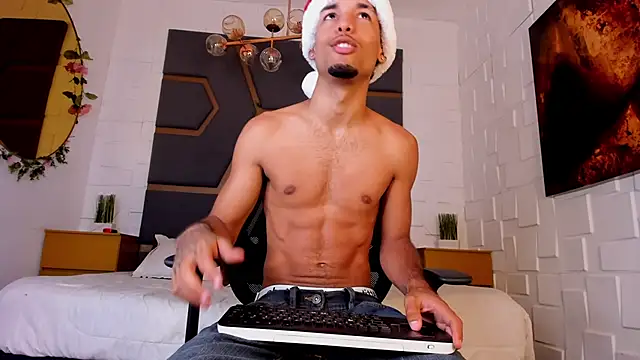 Snapshot of Thiagoferreti chatting on 11.29.25 Thiagoferreti online show from 11.29.25