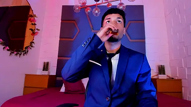 Snapshot of Thiagoferreti chatting on 12.04.25 Thiagoferreti online show from 12.04.25