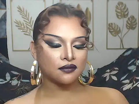 Snapshot of GoddessOFALLx chatting on 05.09.26 GoddessOFALLx online show from 05.09.26