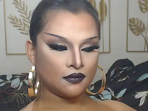 Snapshot of GoddessOFALLx chatting on 08.01.26 GoddessOFALLx online show from 08.01.26