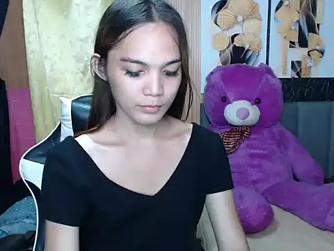 Snapshot of Raffa_ella69 chatting on 12.05.25 Raffa ella69 online show from 12.05.25