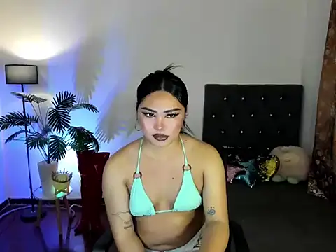 Unique Maya online show from 03.10.26