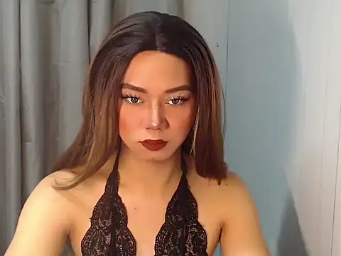 Snapshot of KathRouge chatting on 03.17.26 KathRouge online show from 03.17.26