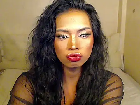 KathRouge online show from 07.04.26