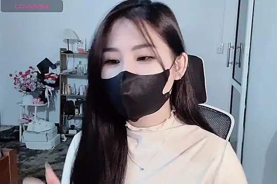    Daisy    online show from 11.23.25