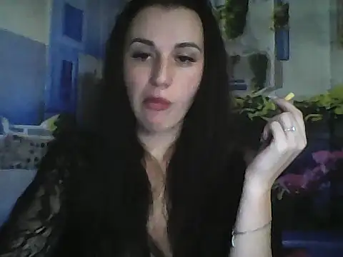 Qinini online show from 11.24.25