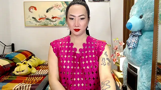 LovelyQueen69 online show from 11.21.25