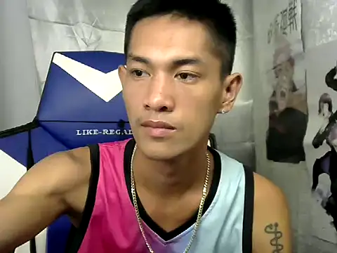 Snapshot of riks_tyler chatting on 09.15.25 riks tyler online show from 09.15.25