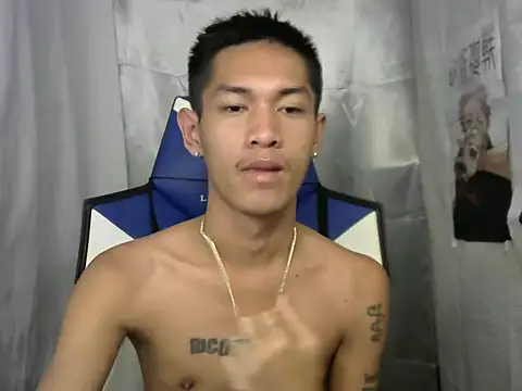 Snapshot of riks_tyler chatting on 09.21.25 riks tyler online show from 09.21.25