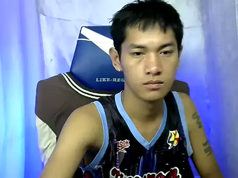 Snapshot of riks_tyler chatting on 10.22.25 riks tyler online show from 10.22.25