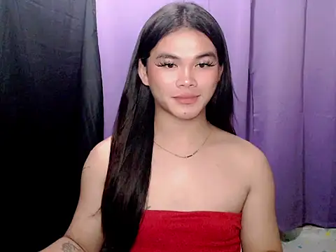 Snapshot of urgirljane chatting on 04.13.26 urgirljane online show from 04.13.26