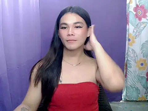 Snapshot of urgirljane chatting on 04.15.26 urgirljane online show from 04.15.26