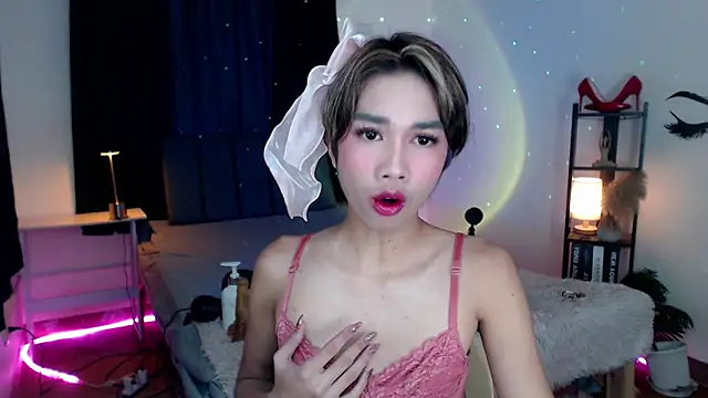 Lavictoriathegreat online show from 11.28.25