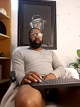 Snapshot of King_Malik chatting on 01.08.26 King Malik online show from 01.08.26