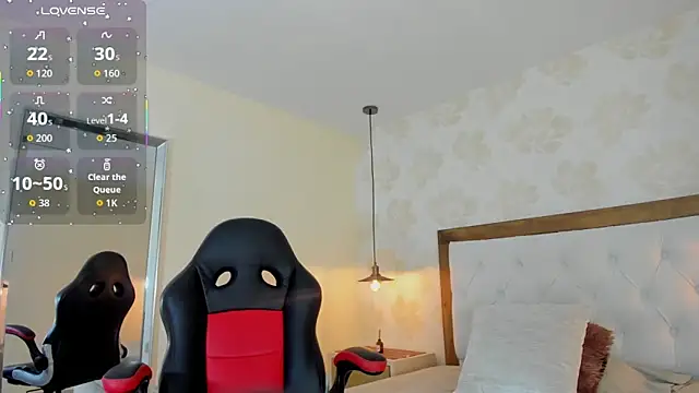 IRISCLARK1 online show from 02.18.26