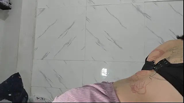 Its Ashleigh online show from 04.22.26