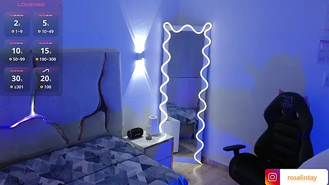 Rosalind tay online show from 11.02.25