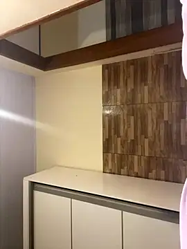 Snapshot of morenaluaa chatting on 10.29.25 morenaluaa online show from 10.29.25