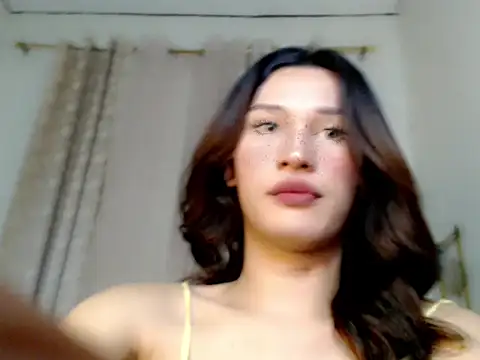 Snapshot of SerenaCortesi chatting on 04.07.26 SerenaCortesi online show from 04.07.26
