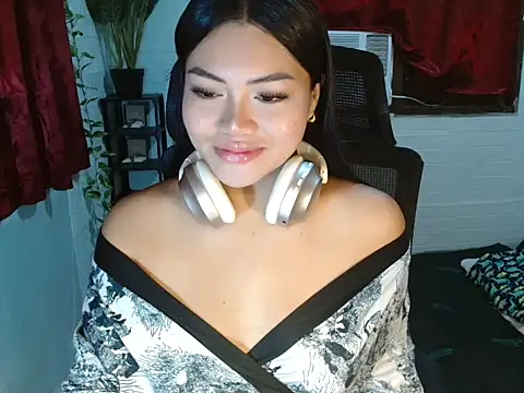 naughtyhothailey online show from 06.27.26