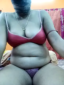 Snapshot of Hotpuja25 chatting on 09.13.25 Hotpuja25 online show from 09.13.25