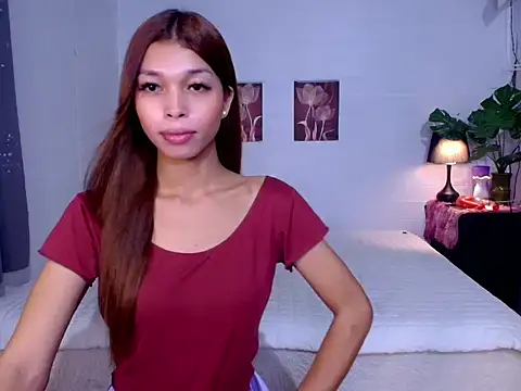 Missmooreexx online show from 10.22.25