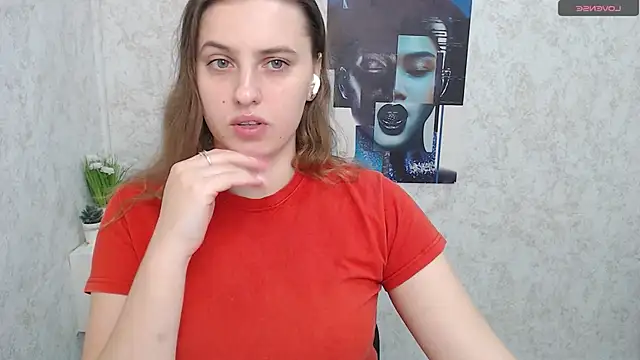 Snapshot of AmandaDimond_ chatting on 12.17.25 AmandaDimond online show from 12.17.25