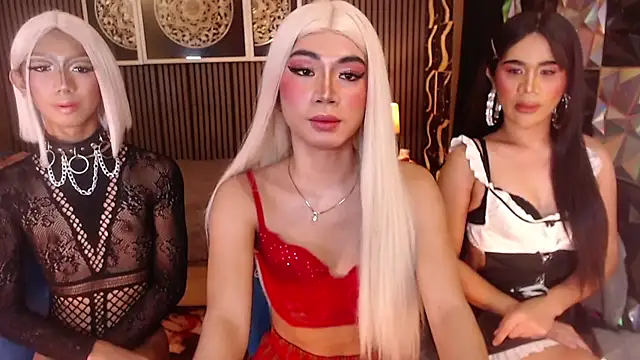 BigCockMaxineTS online show from 07.06.26
