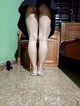 SexyQueen99 online show from 01.12.26