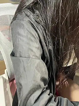 Snapshot of Mina048 chatting on 12.16.25 Mina048 online show from 12.16.25