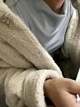 Snapshot of Mina048 chatting on 01.13.26 Mina048 online show from 01.13.26