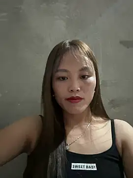 Snapshot of MychuSweet chatting on 10.22.25 MychuSweet online show from 10.22.25